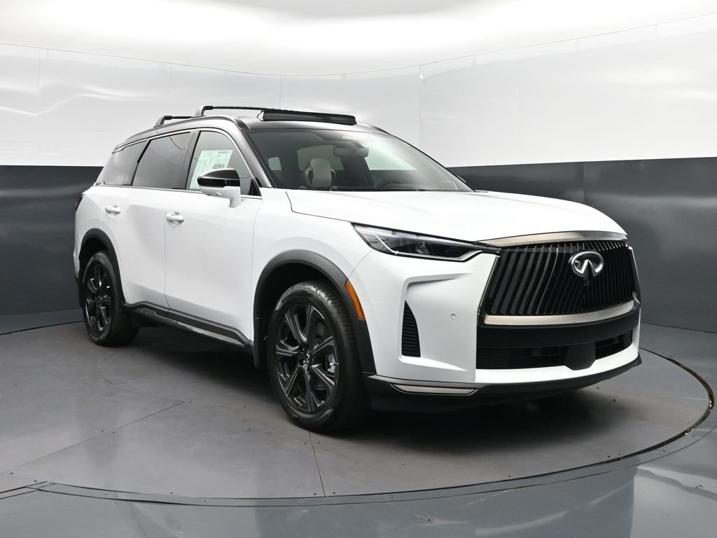New 2027 2T RAD WHT INFINITI Autograph AWD image 9