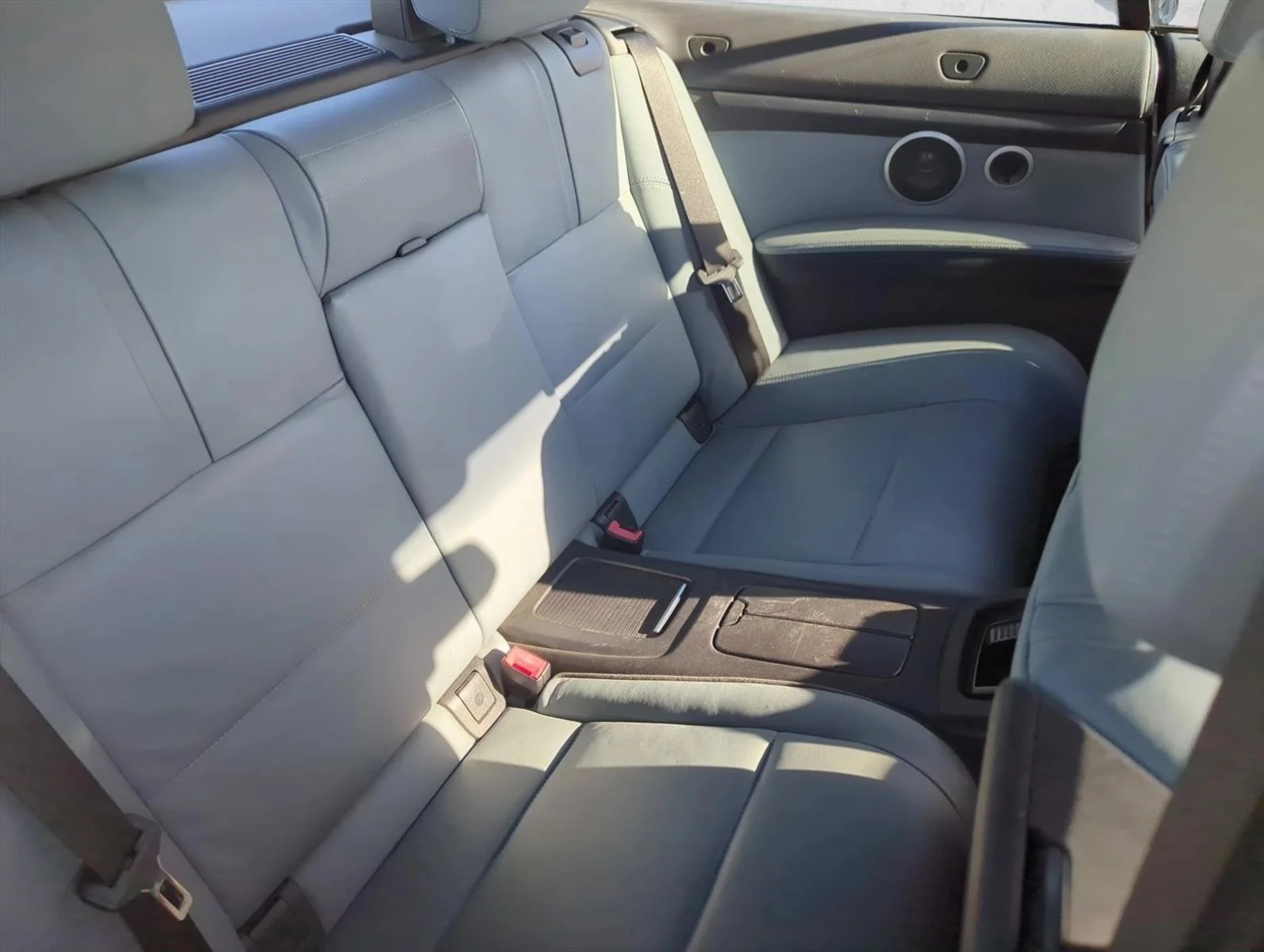 Used 2009 Silverstone Metallic BMW  image 22