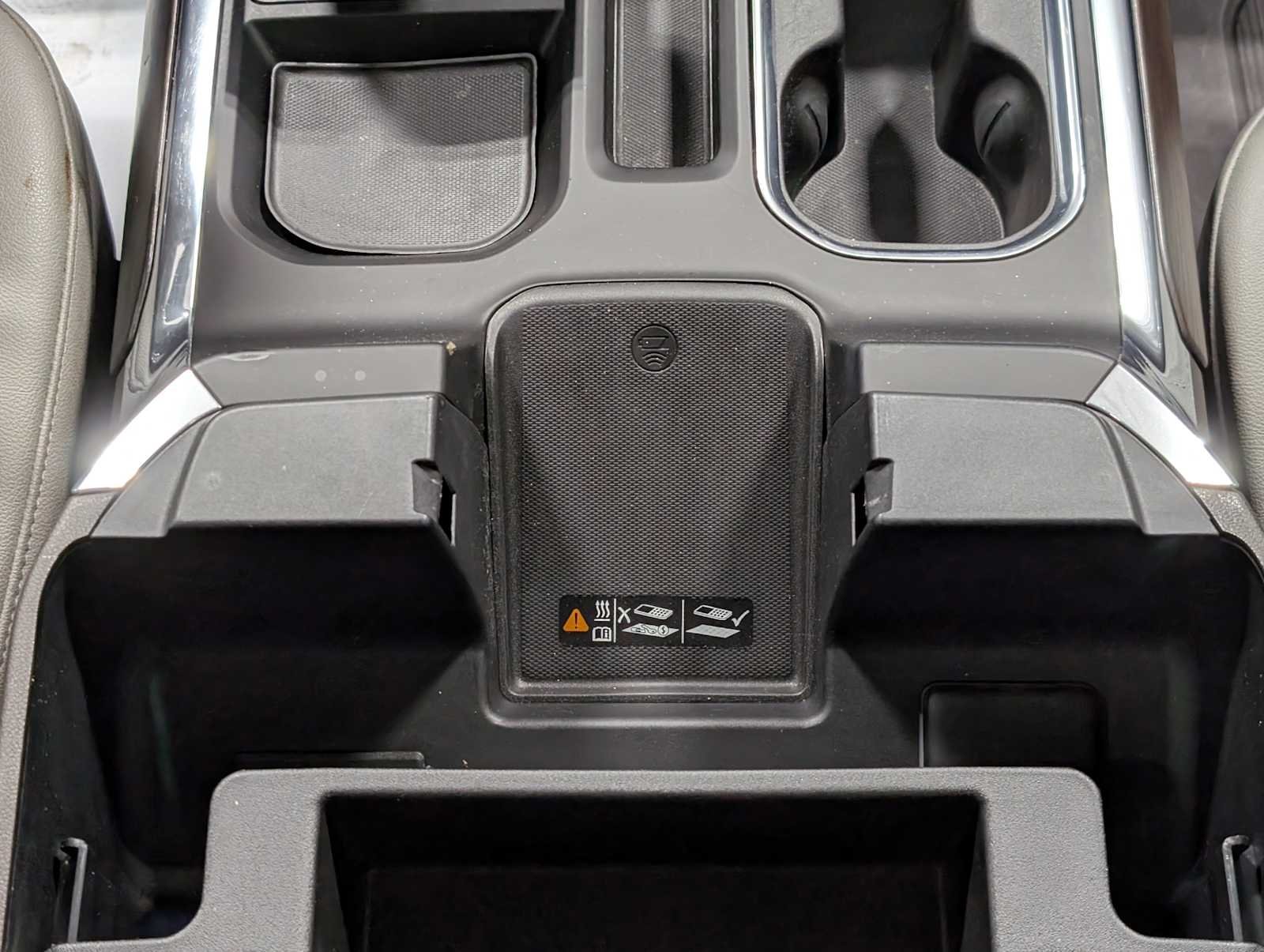 2022 GMC Sierra 1500 SLT - Photo 21
