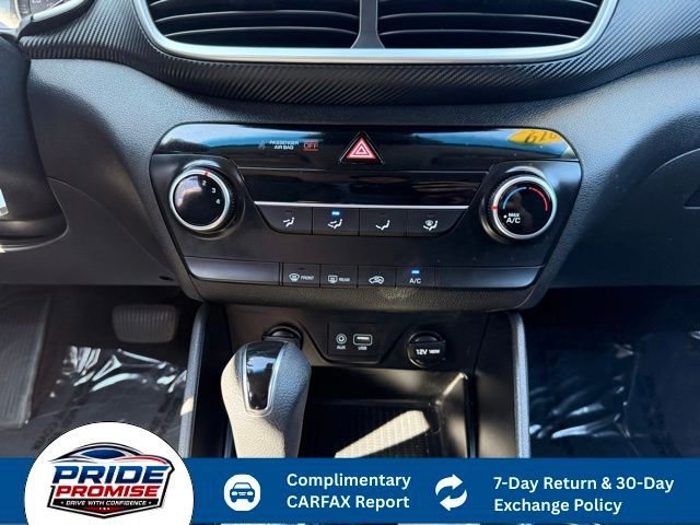 Used 2019 Gray Hyundai SE image 19
