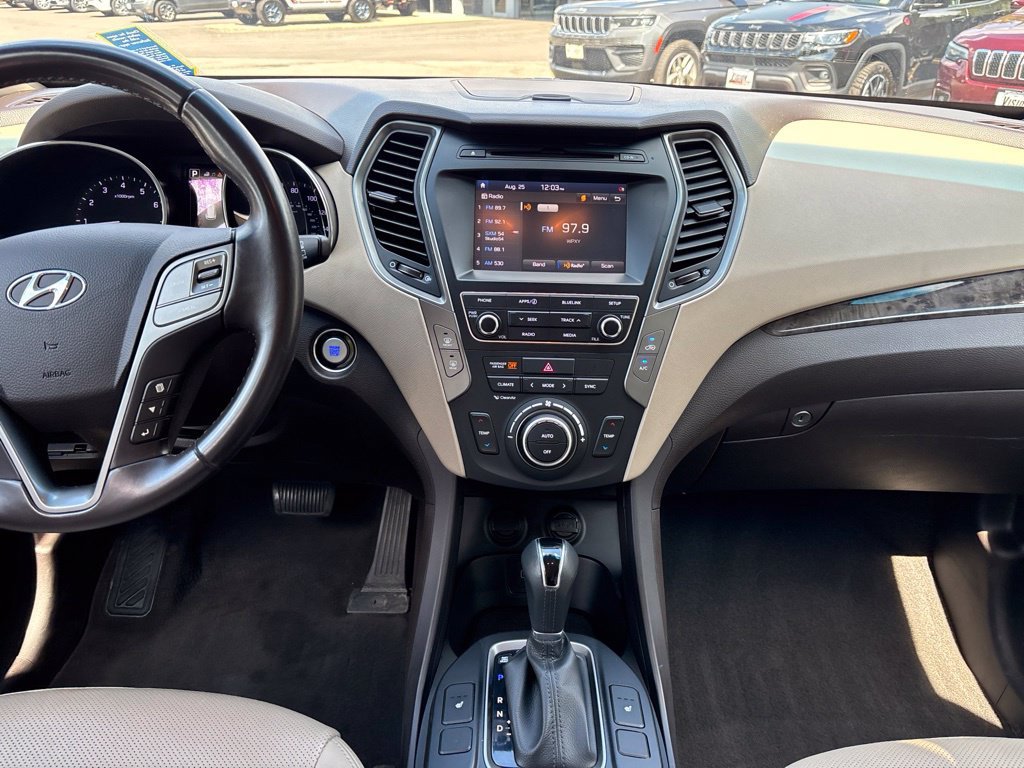 Used 2017 Black Hyundai 2.0T image 18