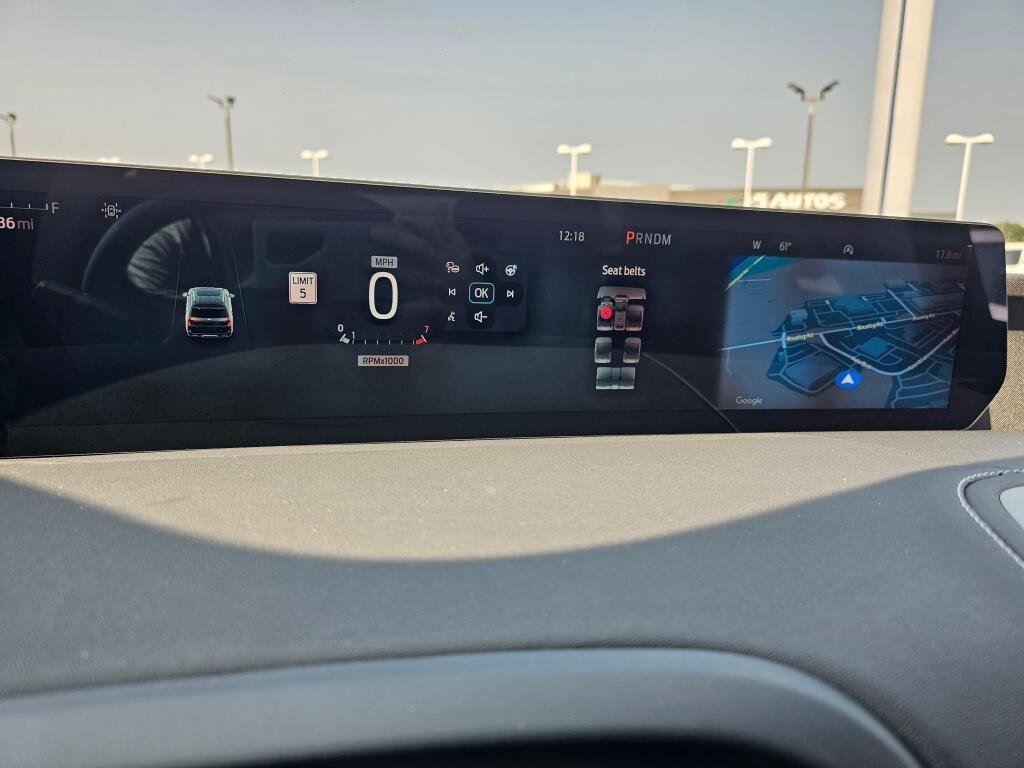 New 2027 Agate Black Metallic Ford MAX Platinum image 28