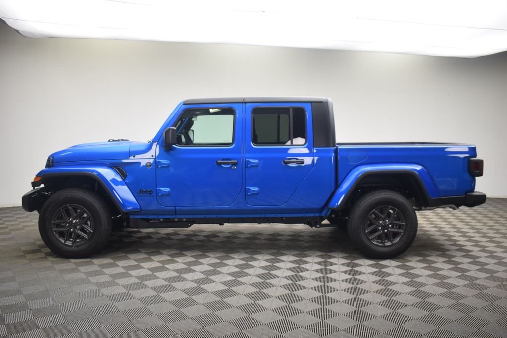 New 2026 Hydro Blue Pearlcoat Jeep Sport S image 15