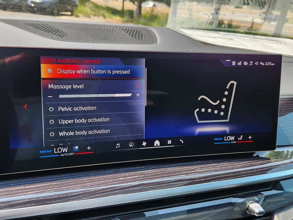 New 2026 Dravit Grey Metallic BMW xDrive50e image 15