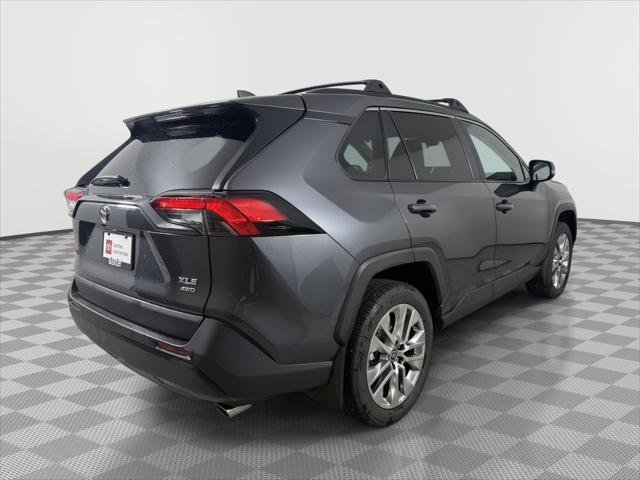 Certified Used 2025 MAGNETIC GRAY MET. Toyota  image 12