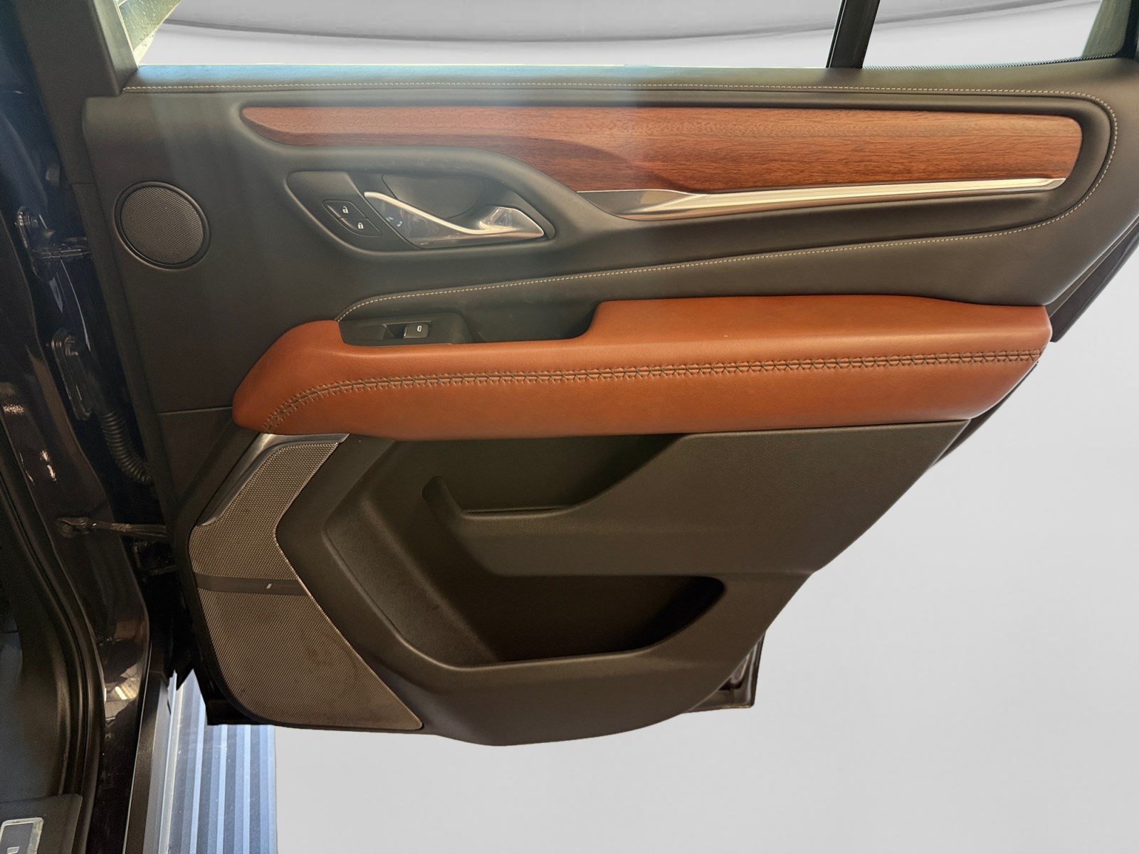 2023 GMC Yukon Denali Ultimate - Photo 16
