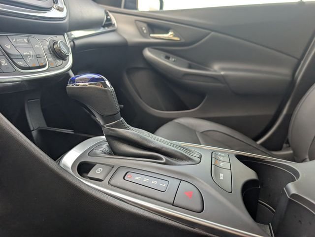 Used 2017 Black Chevrolet Premier image 19