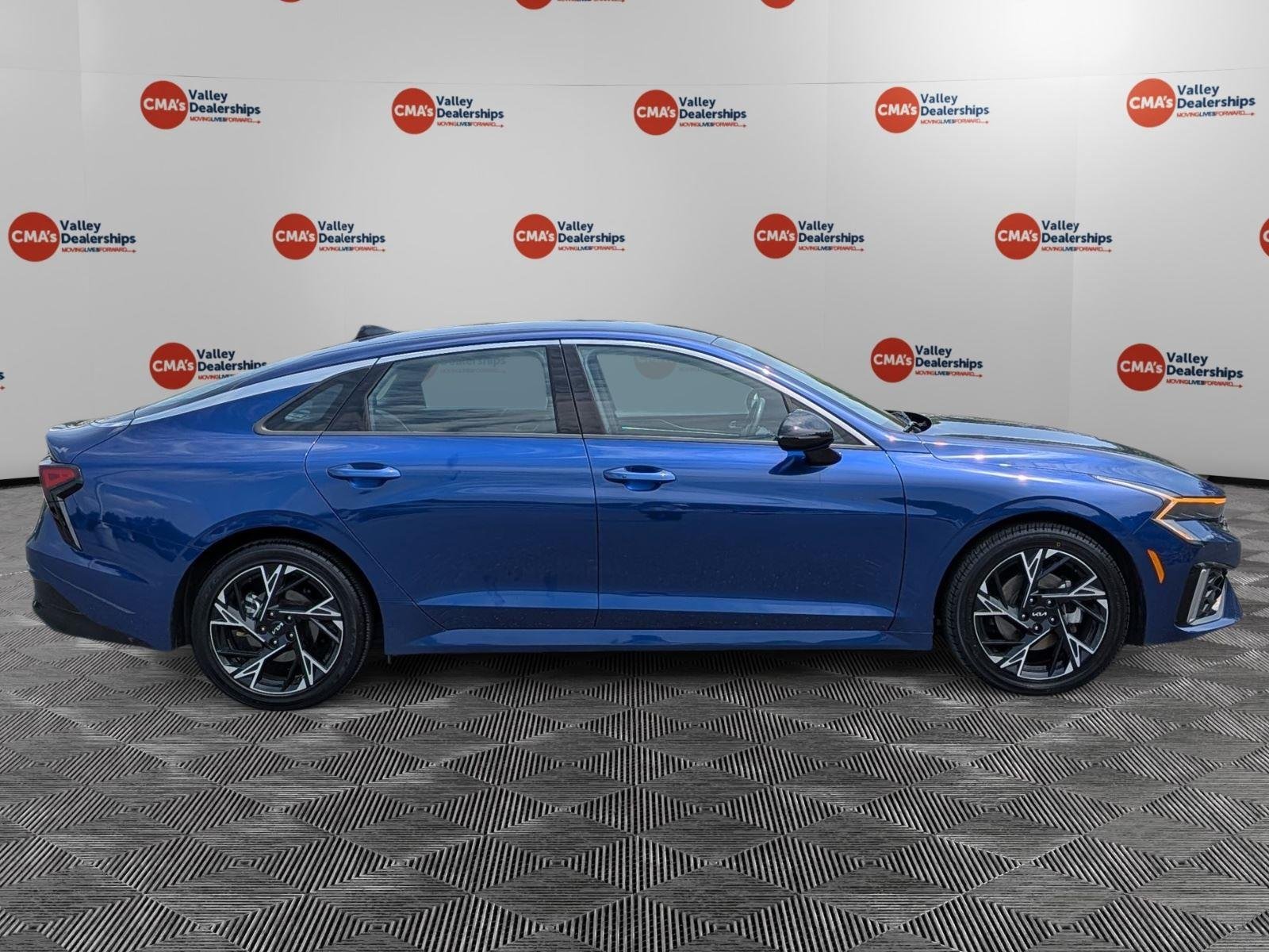 Used 2025 Yacht Blue Kia GT-Line image 4
