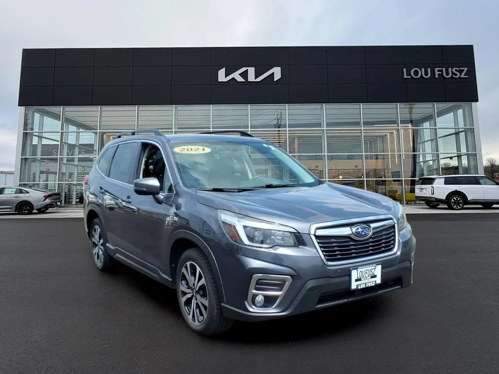 2021 Subaru Forester Limited's photo