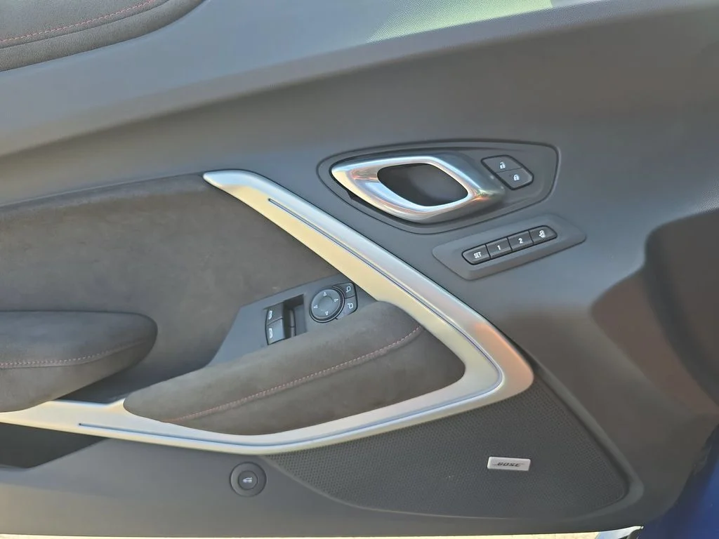 Used 2023 Blue Chevrolet ZL1 image 23