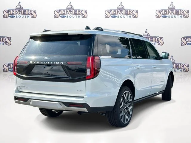 New 2026 White Ford Platinum image 3