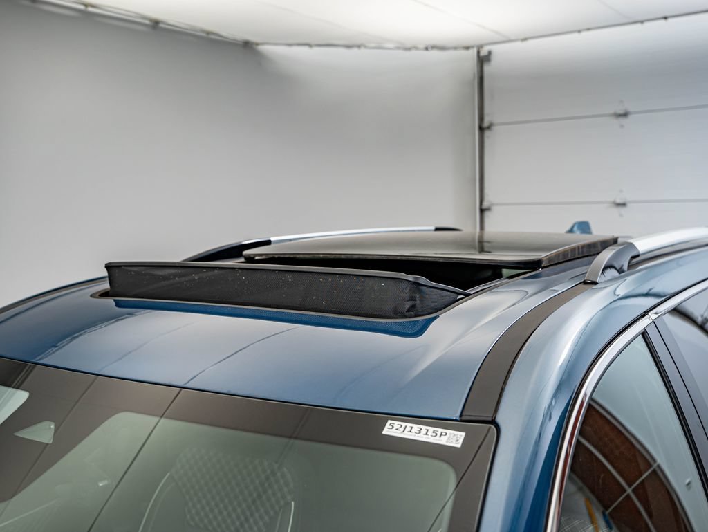 2024 GMC Acadia Denali - Photo 17