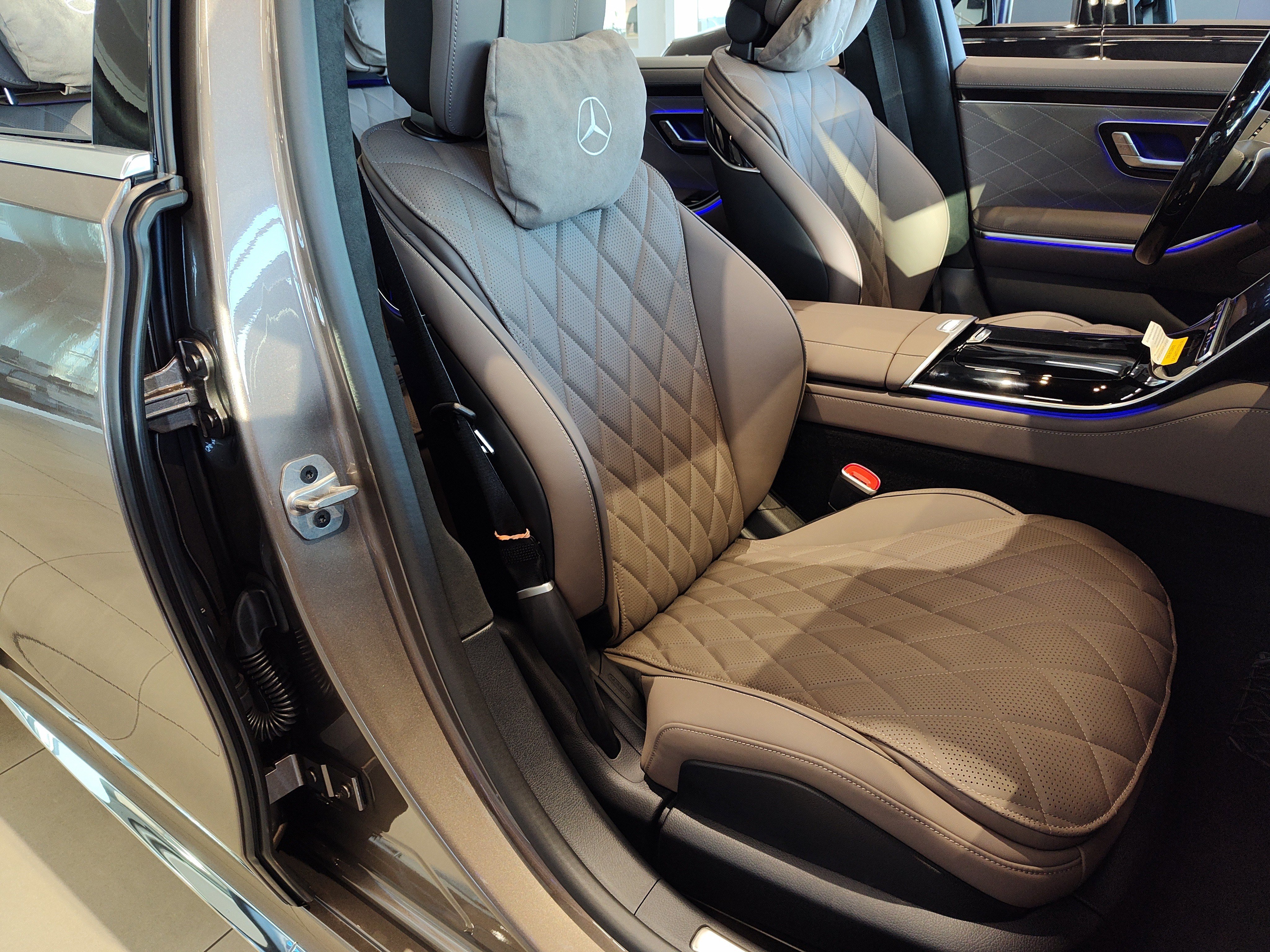 New 2026 Sonoran Brown Metallic Mercedes-Benz S 580 image 17