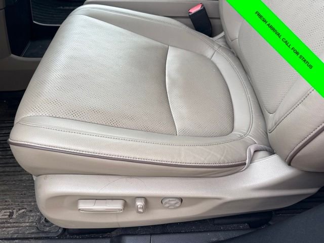 Certified Used 2023 Platinum White Pearl Honda Elite image 19