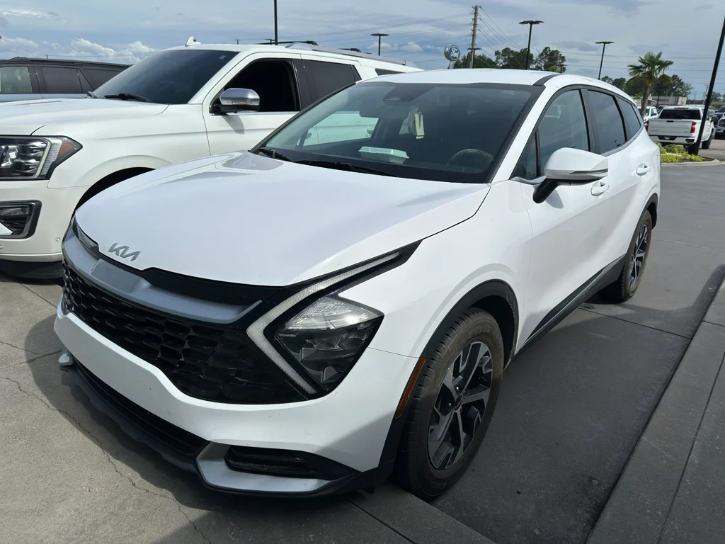 2023 Kia Sportage 2.5 EX AT's photo
