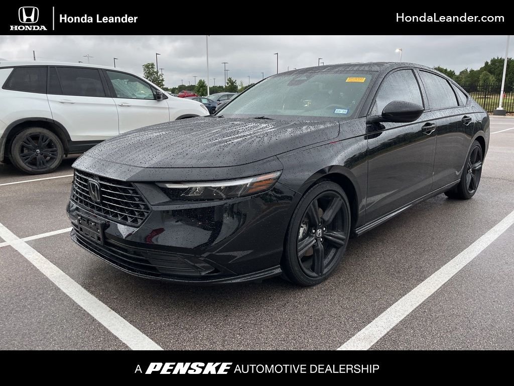 2023 Honda Accord Hybrid Sport-L w/o BSI's photo