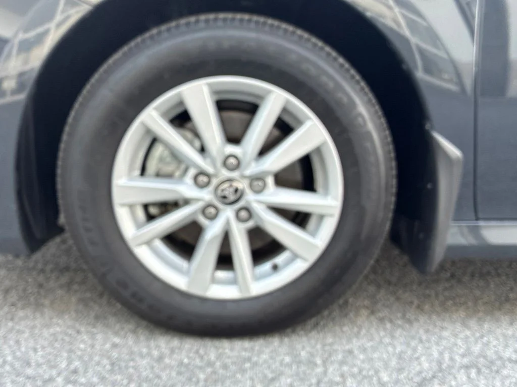 Used 2026  Toyota LE image 37