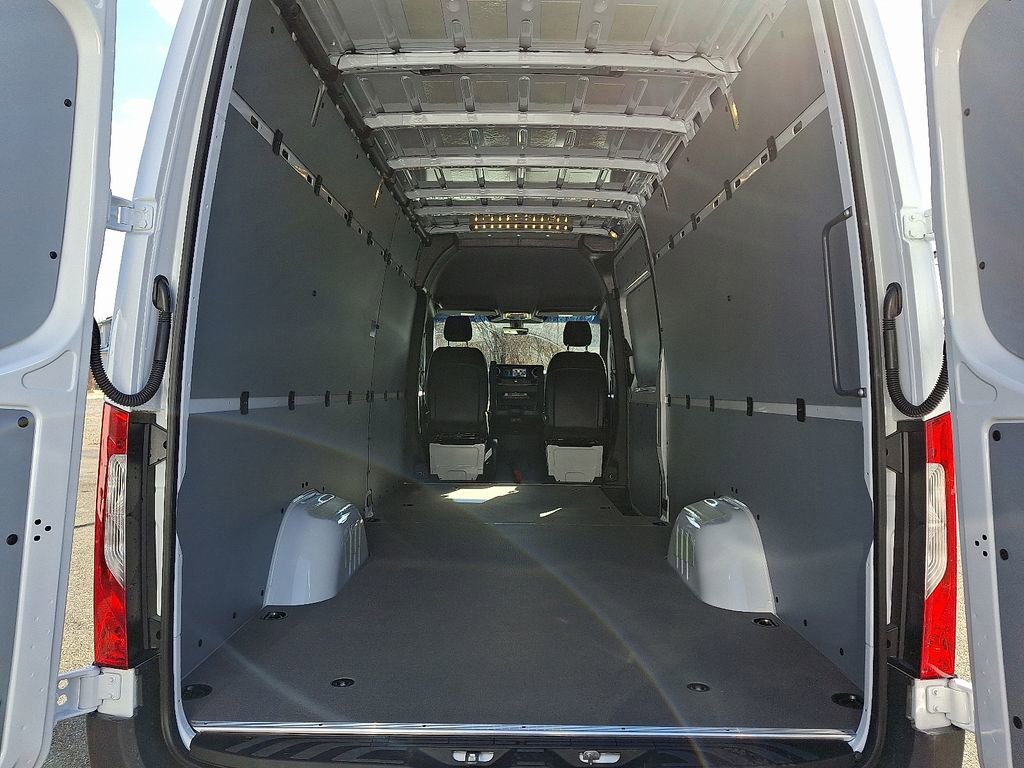 2025 Mercedes-Benz Sprinter Cargo Van Base - Photo 47