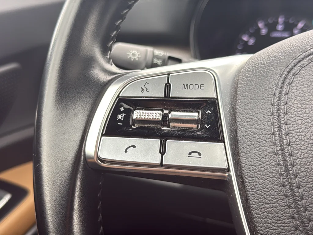 Used 2022 Gray Kia SX image 43