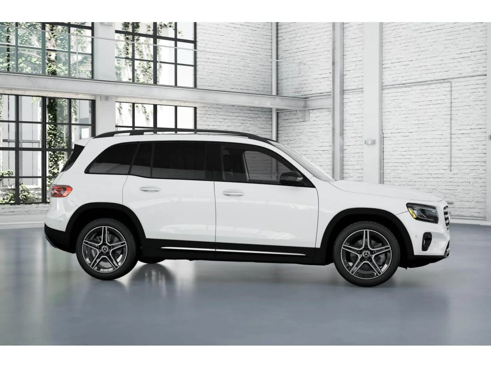 New 2026 Polar White Mercedes-Benz GLB 250 image 14