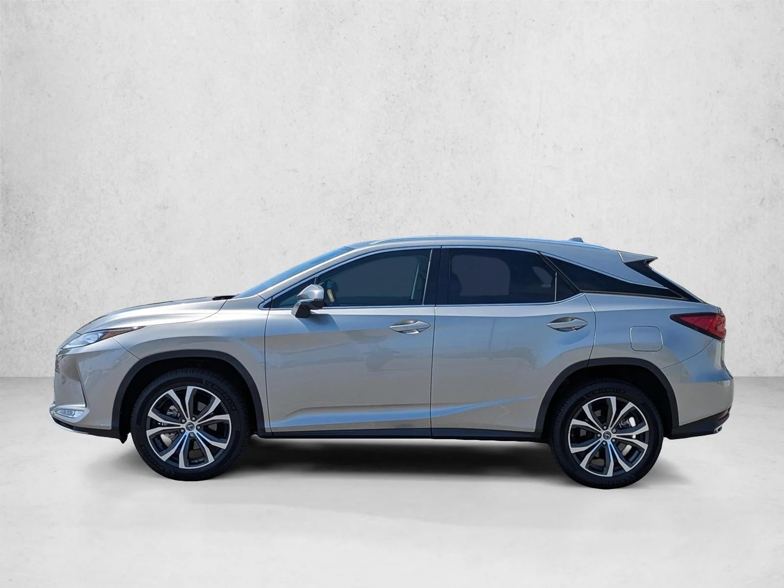 Used 2022 Atomic Silver Lexus RX 350 image 8