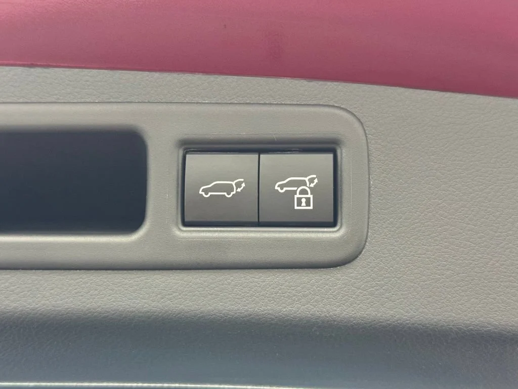 Used 2023 Red Lexus RX 350 image 9