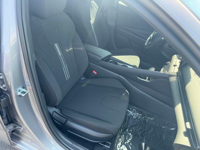 2025 Hyundai Elantra Blue - Photo 57