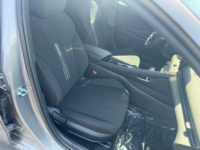 2025 Hyundai Elantra Blue - Photo 57