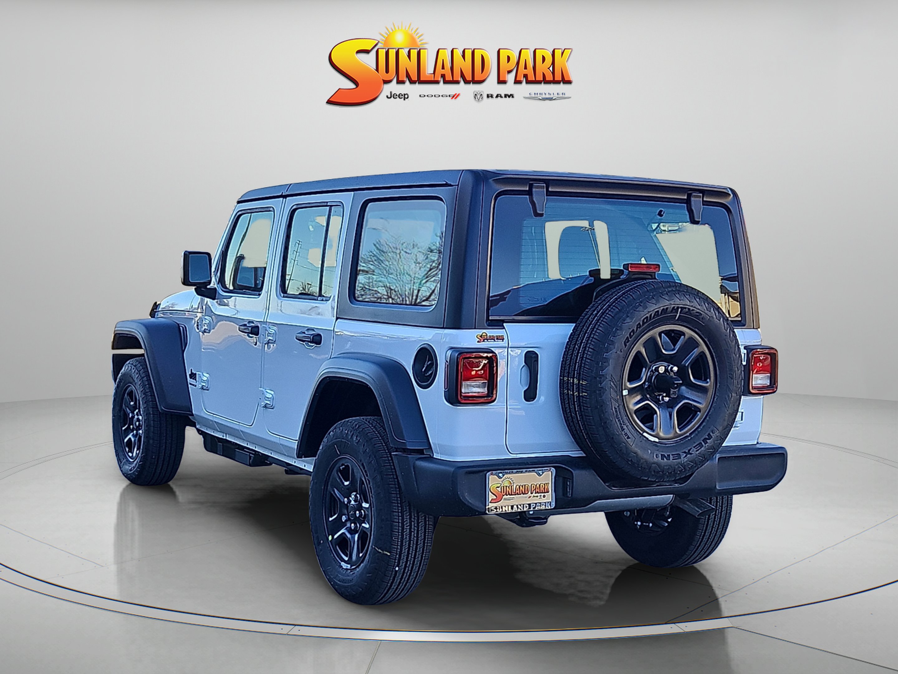 New 2026 Bright White Clear-Coat Exterior Paint Jeep Sport image 4
