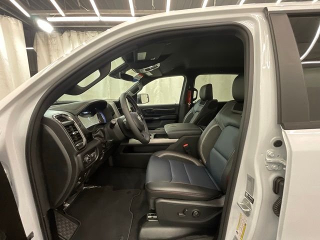 New 2026 Bright White Clear-Coat Exterior Paint RAM Laramie image 10