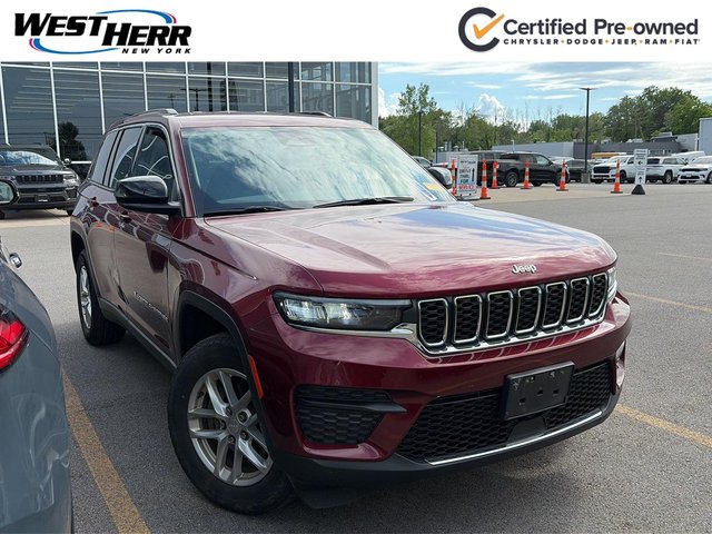 2023 Jeep Grand Cherokee Laredo