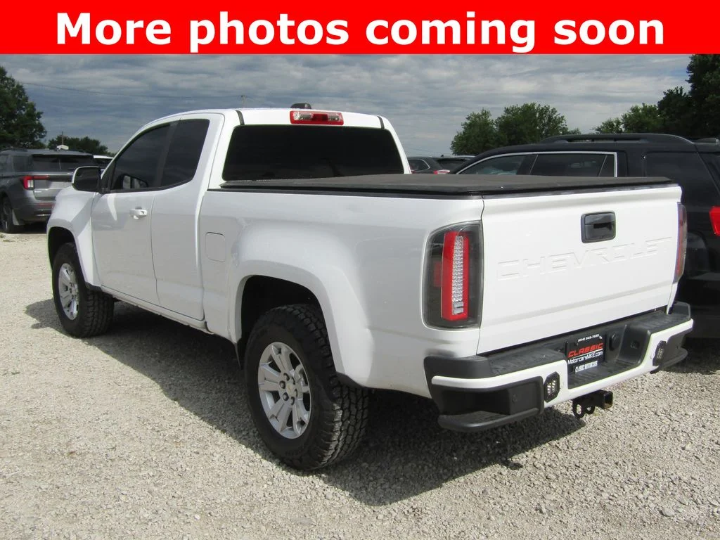 Used 2021 Summit White Chevrolet LT image 3