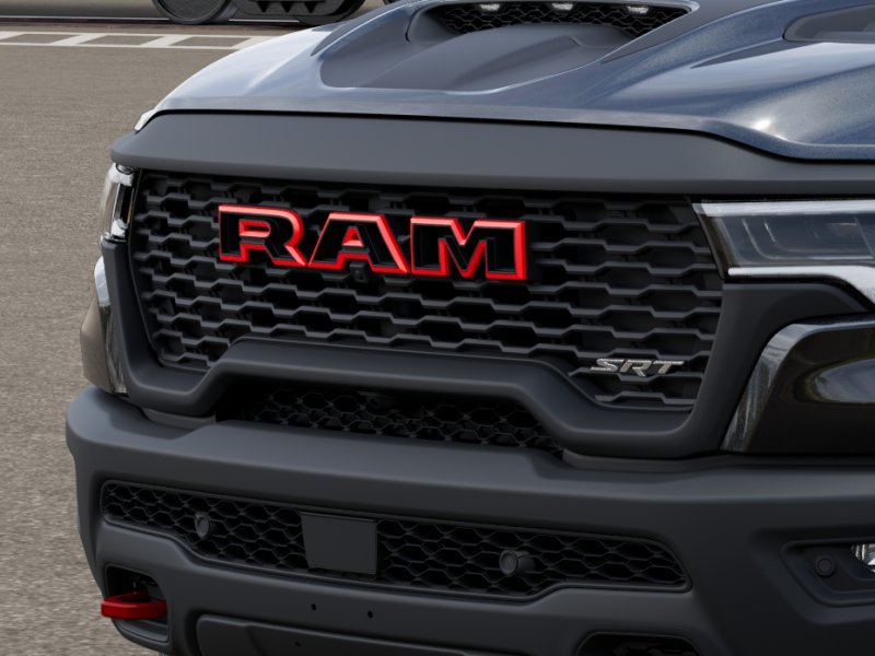 New 2027 Diamond Black Crystal Pearl-Coat Exterior Paint RAM RHO image 7