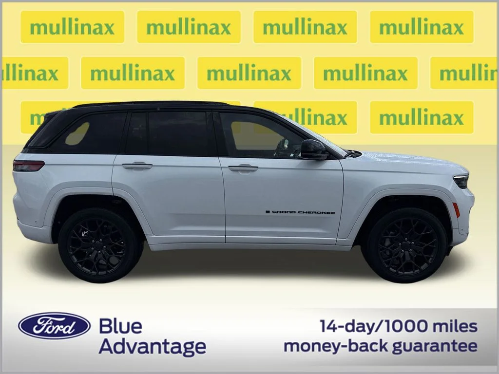 Certified Used 2025 White Jeep Summit Reserve image 2