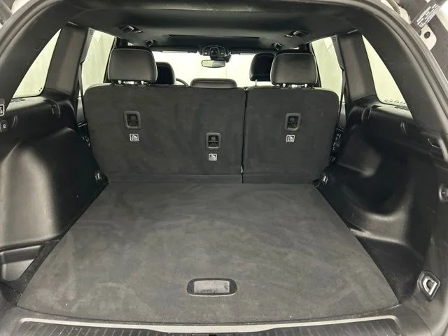 Used 2024 White Jeep Altitude X image 31