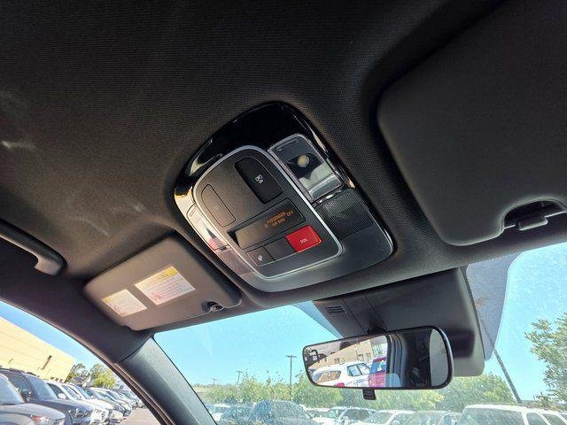 2025 Hyundai Santa Cruz SEL - Photo 12
