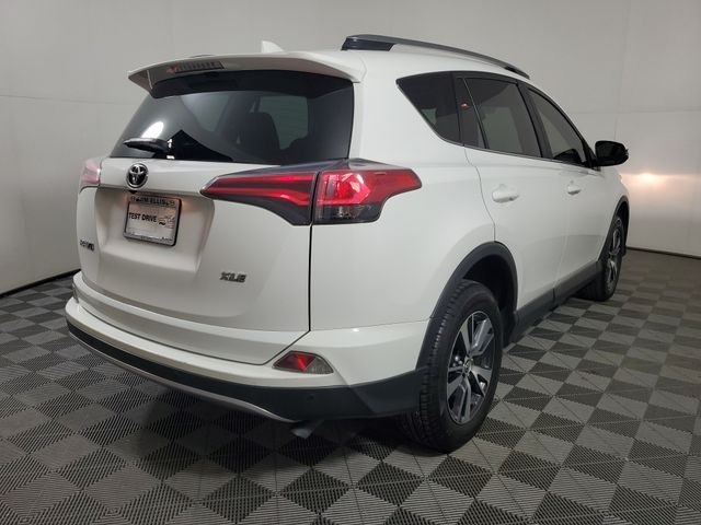 Used 2017 White Toyota XLE image 6