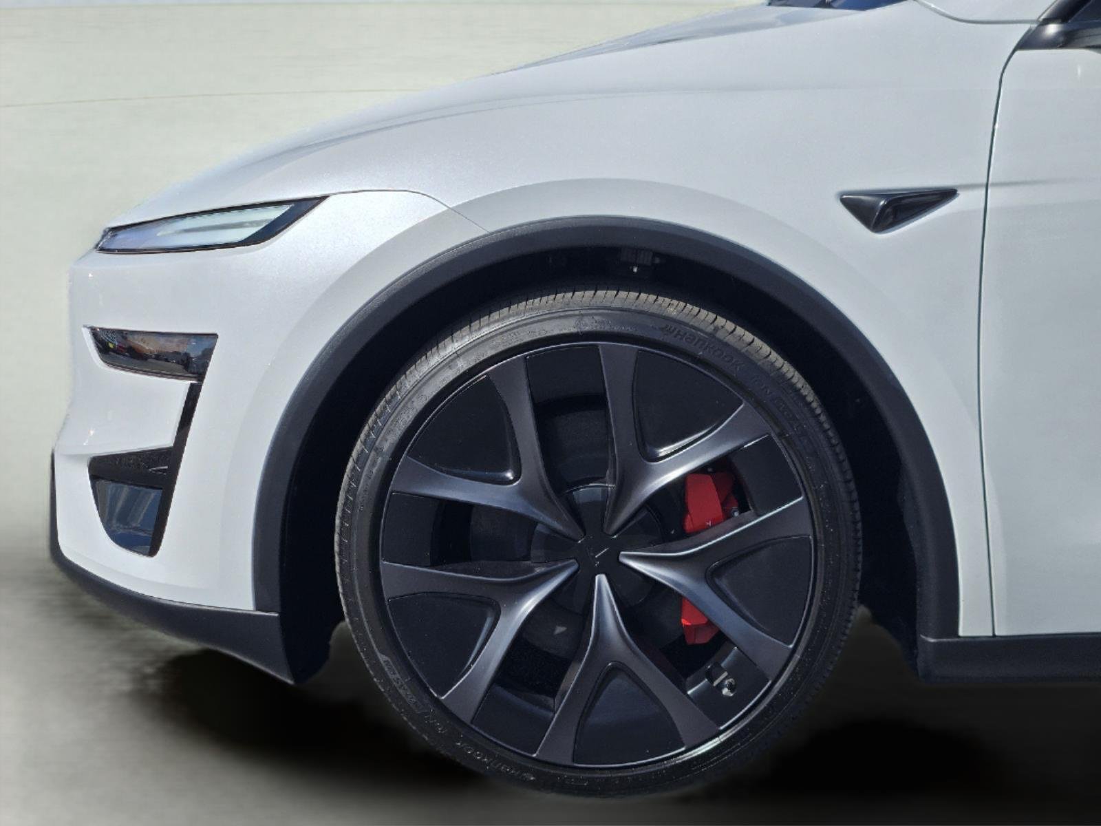 Used 2026  Tesla Performance image 9