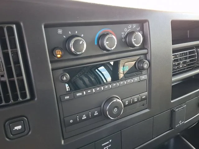 New 2026 Summit White GMC Work Van image 14