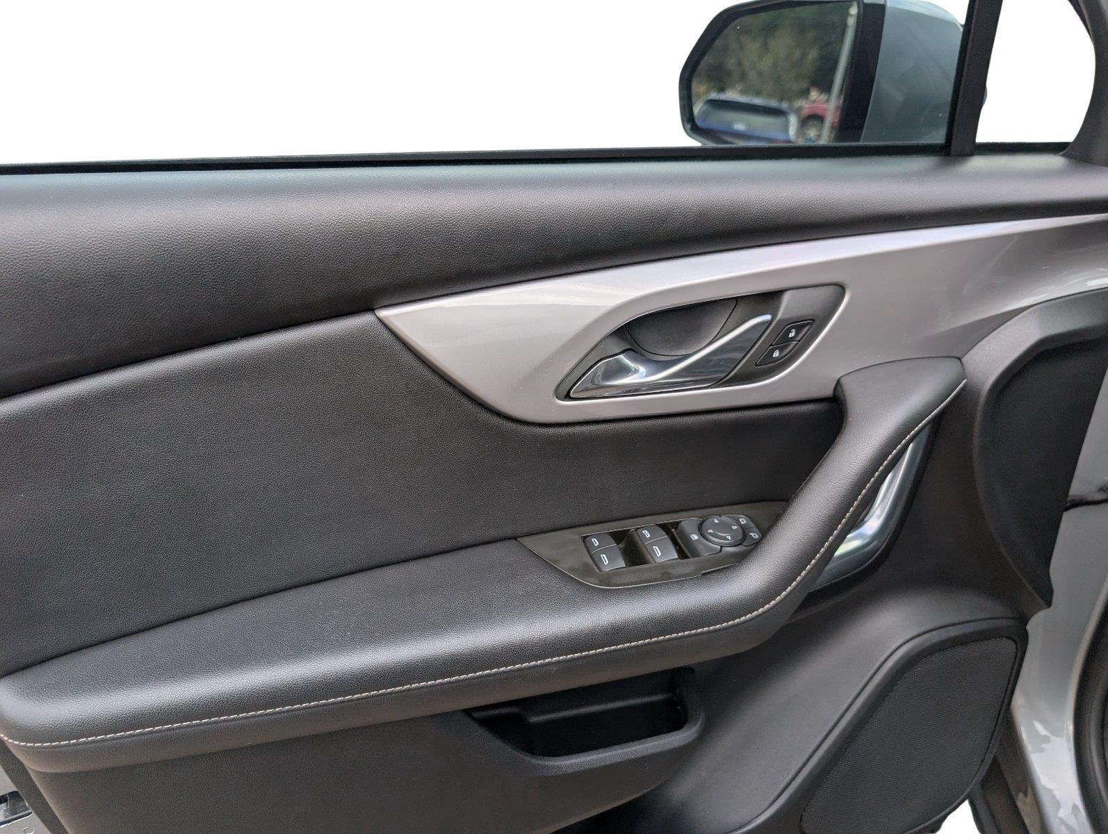 Used 2023 STERLING GRAY METALLIC Chevrolet LT image 12