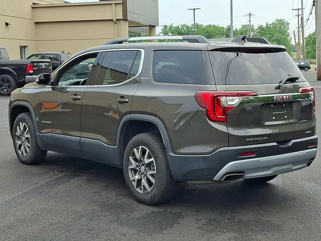 Used 2020 Gray GMC SLE image 4