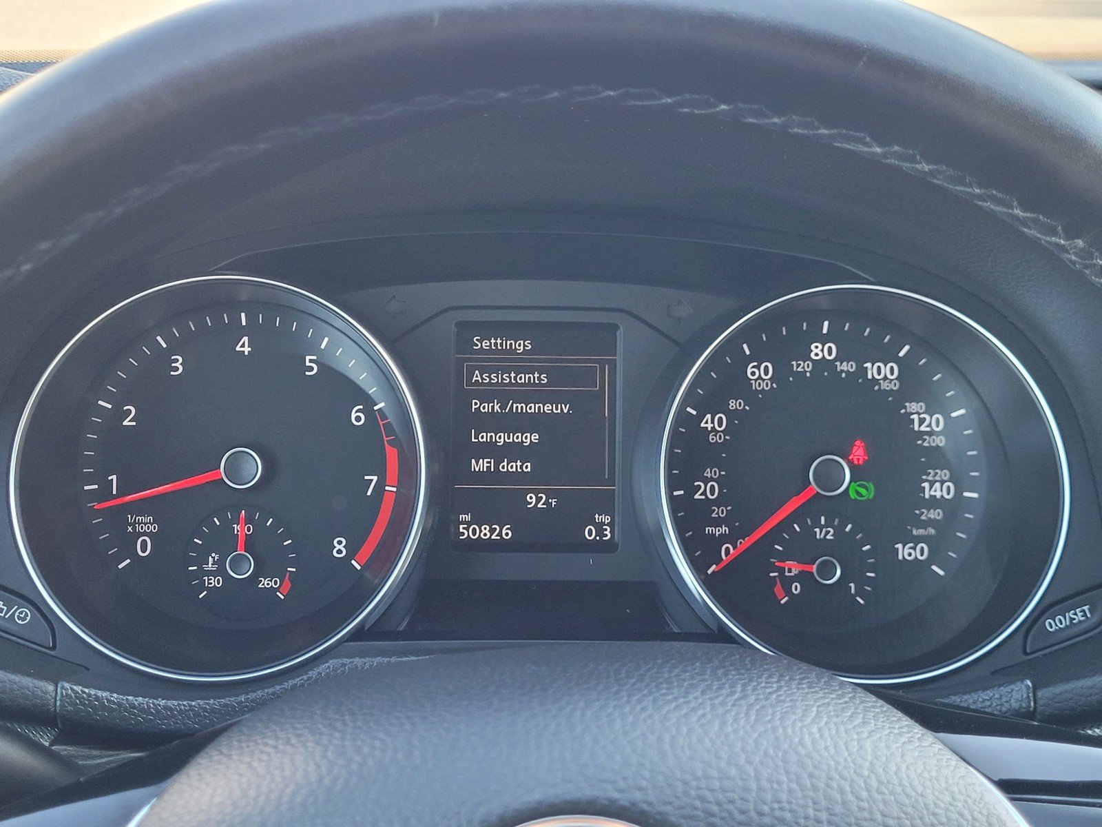 Used 2018 White Volkswagen 2.0T SE w/Technology image 8