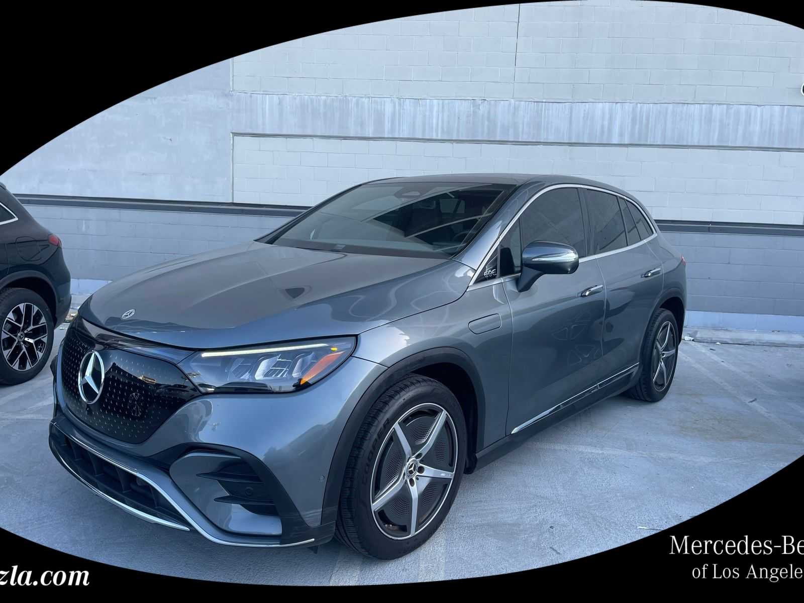 2023 Mercedes-Benz EQE SUV EQE 350's photo