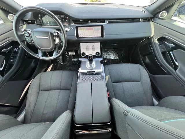 Used 2020 White Land Rover R-Dynamic SE image 14