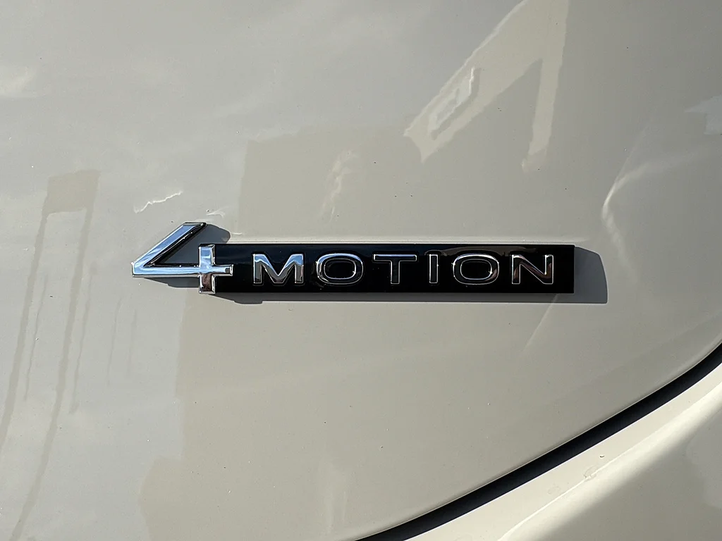 New 2027 Sandstone Volkswagen SEL Premium R-Line 4MOTION image 31