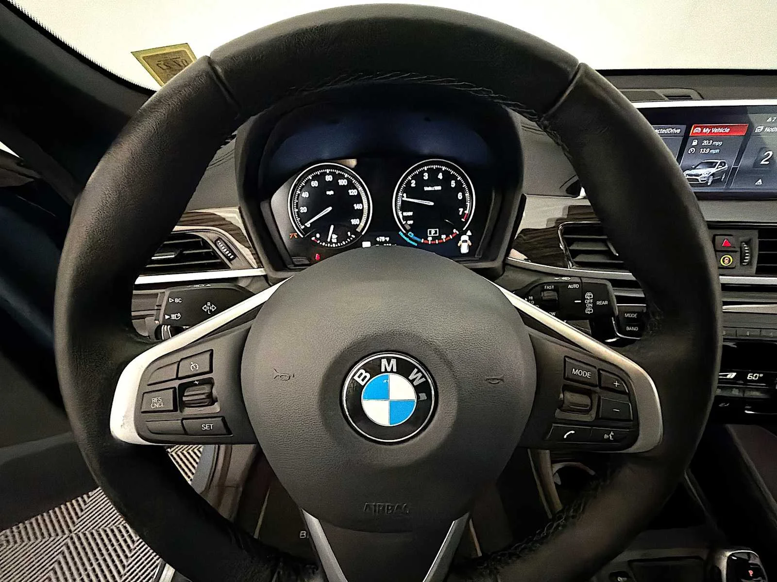 2021 BMW X1 28i - Photo 13