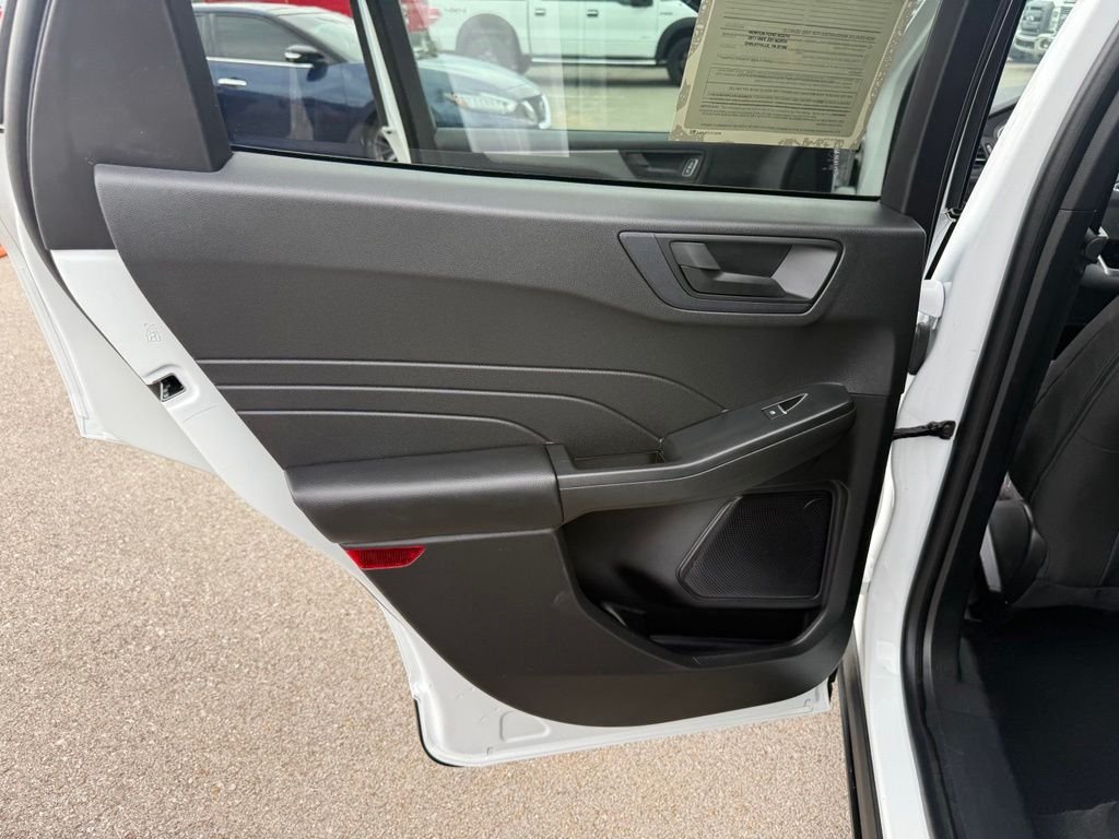 Used 2023 Oxford White Ford Active image 11
