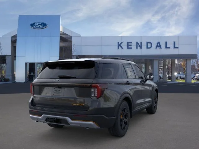 New 2026 Agate Black Metallic Ford Tremor image 8