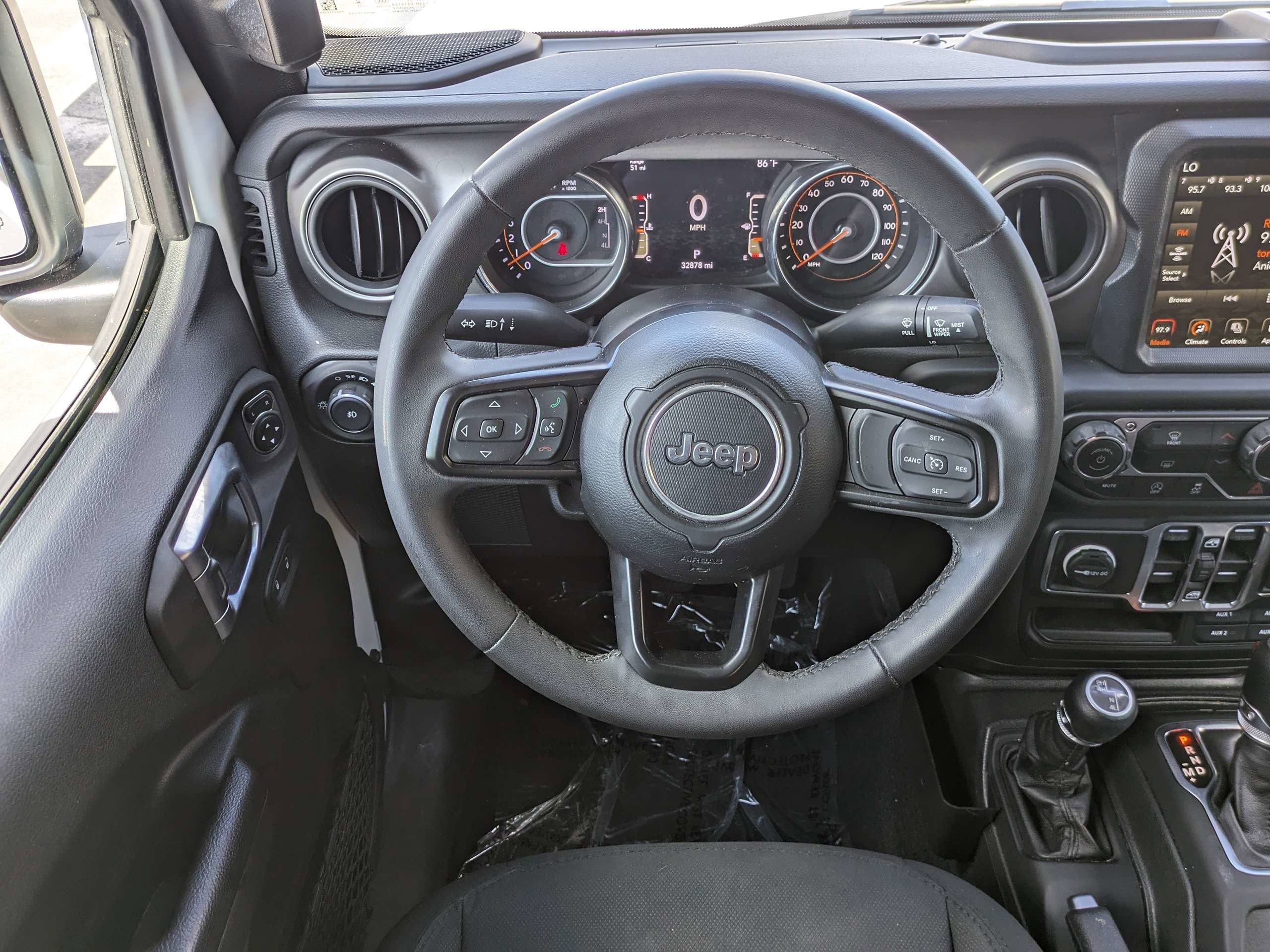 Used 2023 White Jeep Sport S image 16