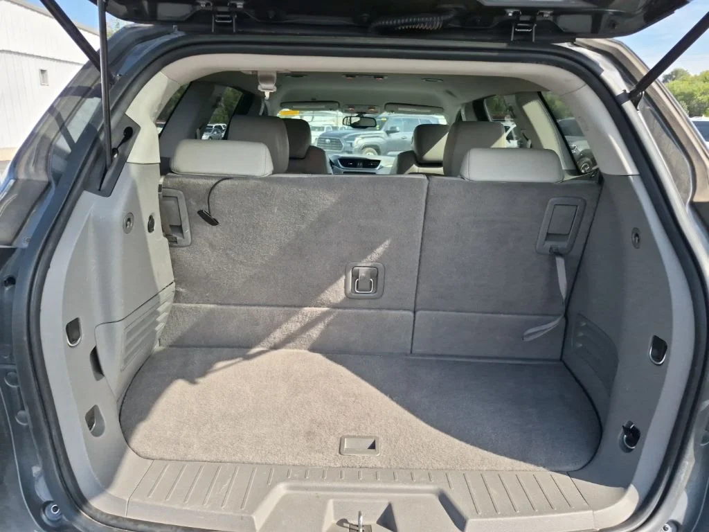 Used 2013 Gray Chevrolet 2LT image 15